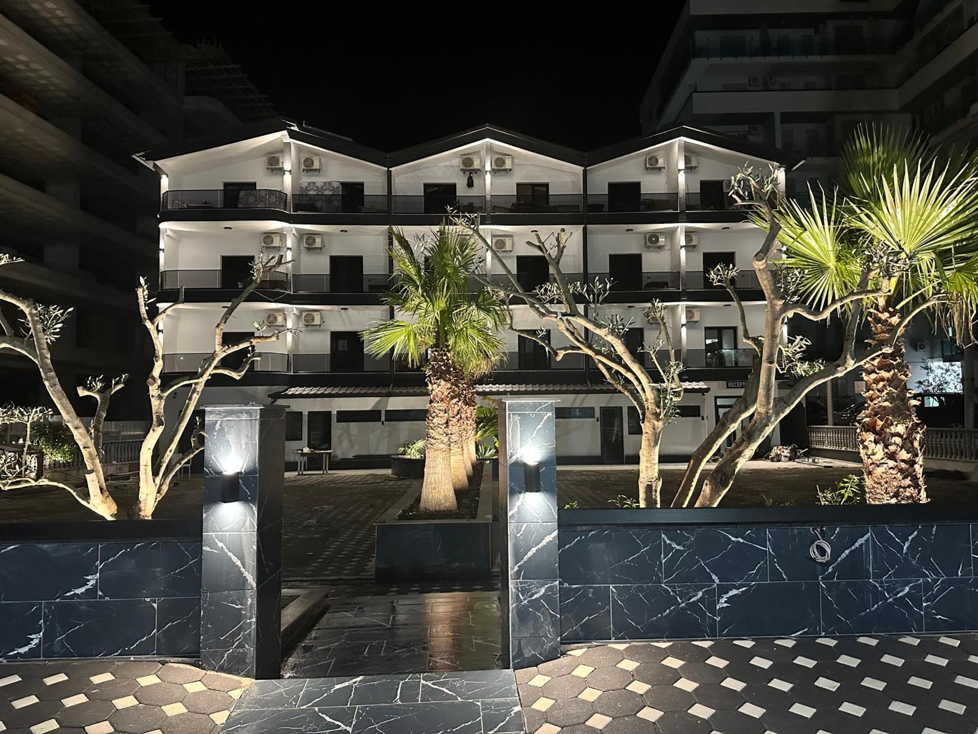 Molla Hotel Restorant Shëngjin Exterior foto